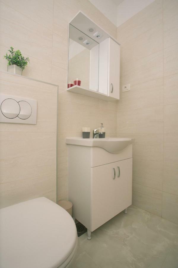 Apartments Kampanel Kaštela Екстериор снимка